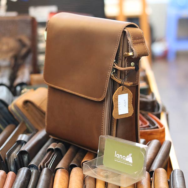 Túi Đeo Chéo Nam Lano Da Bò Sáp KT51