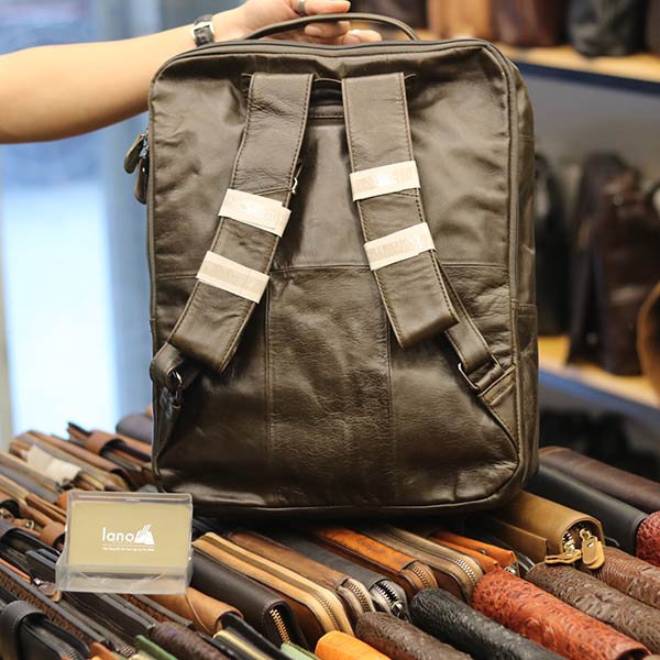Balo da thật Lano thời trang nam tính đựng laptop BLN02 - mặt sau
