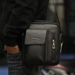 Túi đeo chéo Jeep giá rẻ 04