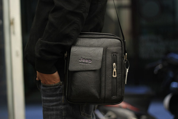 Túi đeo chéo Jeep giá rẻ 04 4 Túi đeo chéo Jeep giá rẻ 04