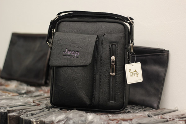 Túi đeo chéo Jeep giá rẻ 04 5 Túi đeo chéo Jeep giá rẻ 04