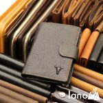 Ví da nam logo đầu trâu có khóa bấm dày dặn thời trang VDN015