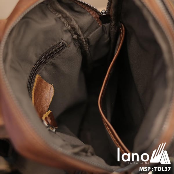 Túi đeo trước ngực nam Lano da bò thật 100% TDL37 đỏ - bên trong
