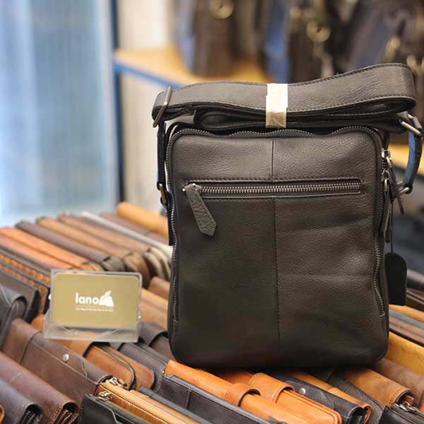 Túi da đeo chéo Lano dạng hộp đẳng cấp lịch lãm KT96 đen - mặt sau