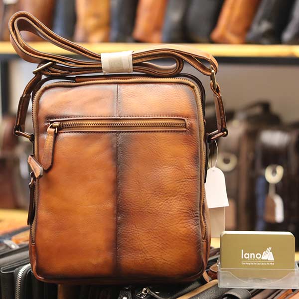Túi da đeo chéo Lano dạng hộp đẳng cấp lịch lãm KT96 - mặt sau