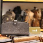 Ví cầm tay nam Lano da thật trẻ trung năng động VCTN034