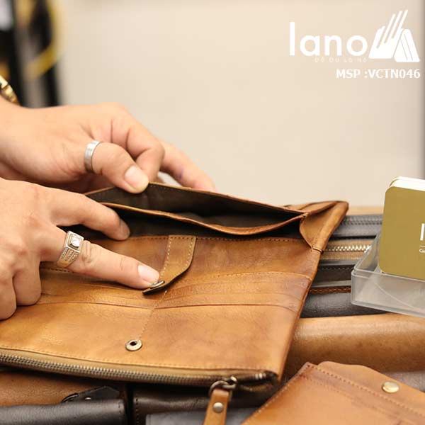 Ví cầm tay nam Lano thời trang cao cấp VCTN046 - bên trong
