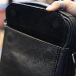 Túi đeo chéo nam Lano mới lại KT121 ngăn phụ phía trước