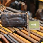 Ví cầm tay nam hàng hiệu đẳng cấp cho nam giới VCTN059