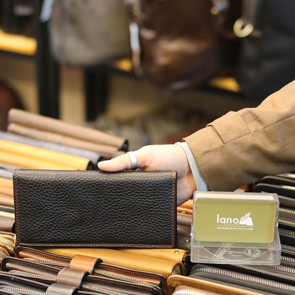 Ví da nam cầm tay Lano mẫu mới 2019 thời trang sang trọng VCTN065 mặt sau