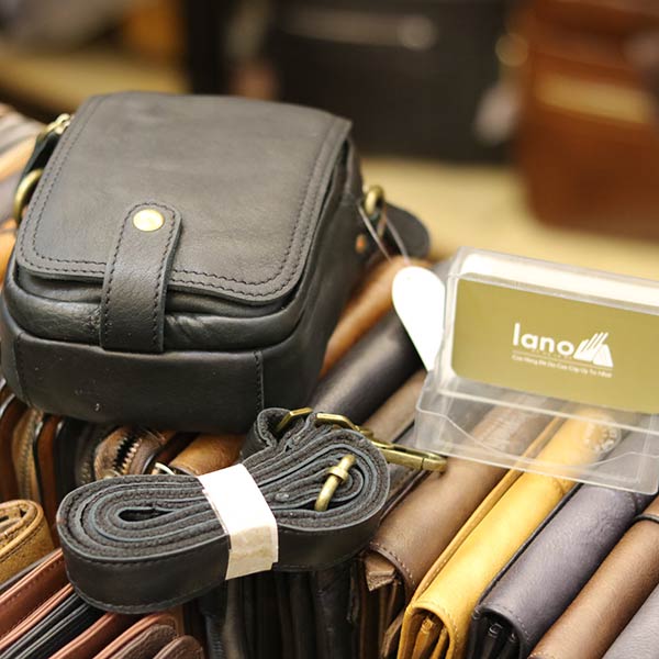 Túi da nam mini Lano kiểu dáng thời trang mới lạ KT137