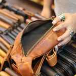 Túi da đeo chéo ngực nam thời trang gọn nhẹ TDL57 - ngăn trong