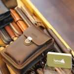 Túi da Lano đeo chéo hông mini chính hãng Contact KT147