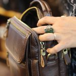 Túi đeo chéo nam có tay xách thời trang Lano cao cấp KT145 ngăn trong