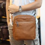 Túi da đeo chéo nam Lano KT152 đeo chéo