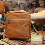 Túi da đeo chéo nam Lano KT152