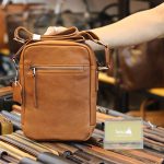 Túi da đeo chéo nam Lano KT153 mặt sau