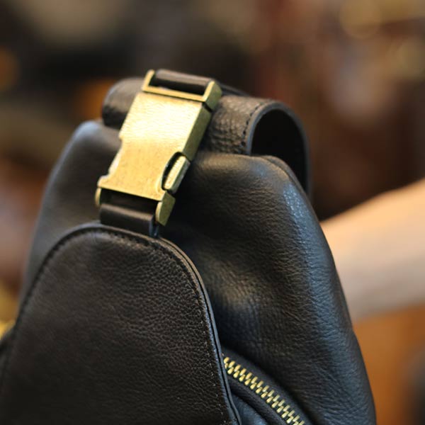 Túi da đeo ngực nam thời trang sang trọng da bò nhập khẩu TDL58