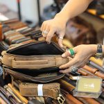 Túi da nam đeo chéo có quai xách thời trang tiện lợi KT150 ngăn trong