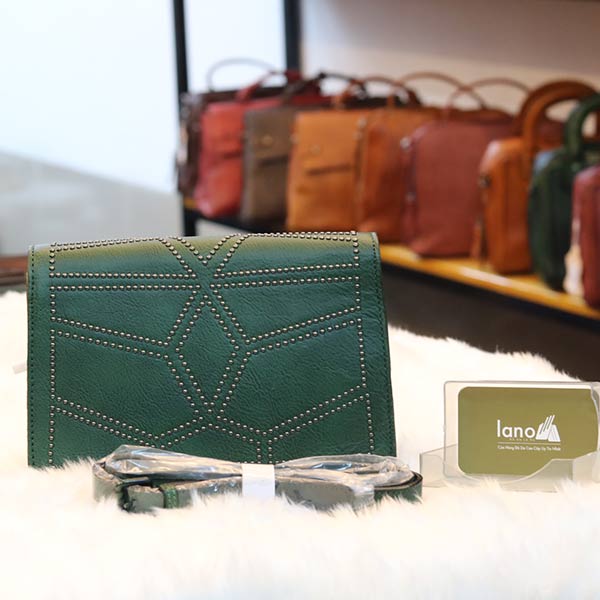 Túi đeo nữ da thật Lano thời trang sang trọng TXN023 mặt sau