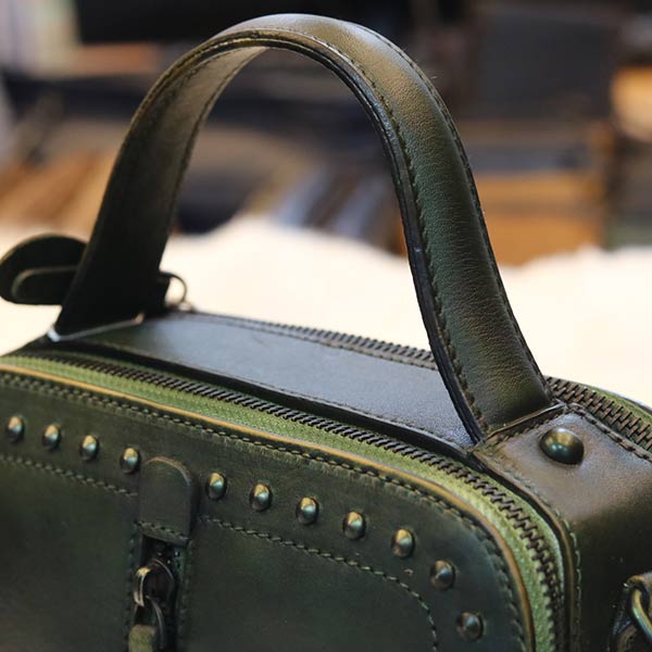 Túi xách nữ đinh tán viền da thật Handmade TXN026