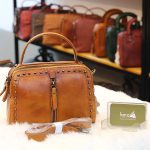 Túi xách nữ đinh tán viền da thật Handmade TXN026