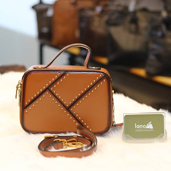 Túi xách nữ Lano da bò cao cấp đinh tán loại bóng TXN035