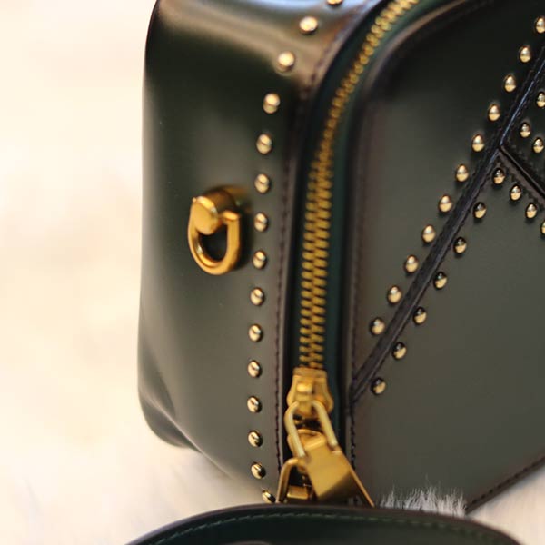 Túi xách nữ Lano da bò cao cấp đinh tán loại bóng TXN035 Túi xách nữ Lano da bò cao cấp đinh tán loại bóng TXN035