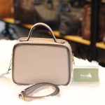 Túi xách nữ Lano da bò cao cấp đinh tán loại bóng TXN035 mặt sau