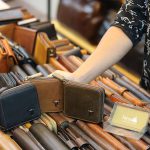 Ví da nam có khóa kéo đầu trâu da bò cao cấp VDN062