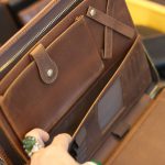 Túi da nam cầm tay vừa ipad 10.5 inch mẫu mới 2019