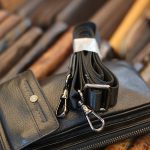 Túi da đeo chéo nam Lano loại nhỏ đeo thắt lưng KT161