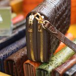 Ví cầm tay cá sấu hàng xuất khẩu 2 khóa kéo loại to VCSCT06