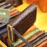 Ví cầm tay cá sấu hàng xuất khẩu 2 khóa kéo loại to VCSCT06