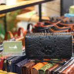 Ví cầm tay cá sấu hàng xuất khẩu 2 khóa kéo loại to VCSCT06