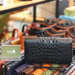 Ví cầm tay cá sấu hàng xuất khẩu 2 khóa kéo loại to VCSCT06