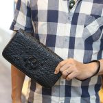 Ví cầm tay cá sấu hàng xuất khẩu 2 khóa kéo loại to VCSCT06