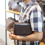 Ví cầm tay cá sấu hàng xuất khẩu 2 khóa kéo loại to VCSCT06