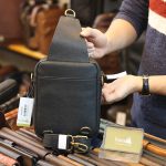Túi da đeo chéo kết hợp đeo ngực nam thời trang kiểu mới TDL75