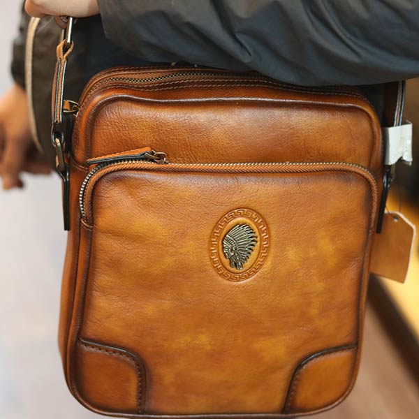 Túi đeo chéo nam da bò thật thời trang công sở mẫu mới 2020 Túi đeo chéo nam da bò thật thời trang công sở mẫu mới 2020