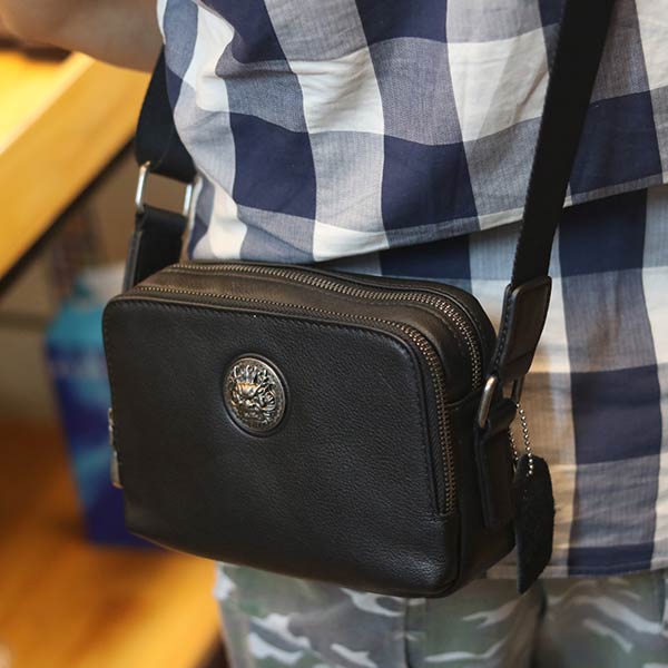 Túi đeo chéo nam mini da bò nhỏ gọn tiện lợi KT182