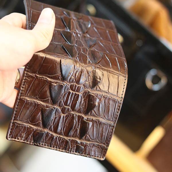 Ví cá sấu cao cấp gai đuôi 1 mặt dáng đứng VCSGD01
