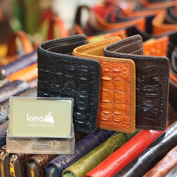 Vi cá sấu đứng đan viền 1 mặt nhỏ gọn tiện lợi VCSDDV03