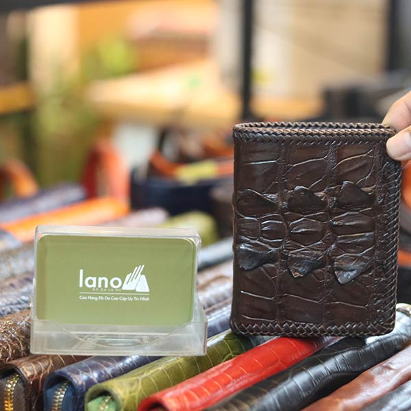 Vi cá sấu đứng đan viền 1 mặt nhỏ gọn tiện lợi VCSDDV03