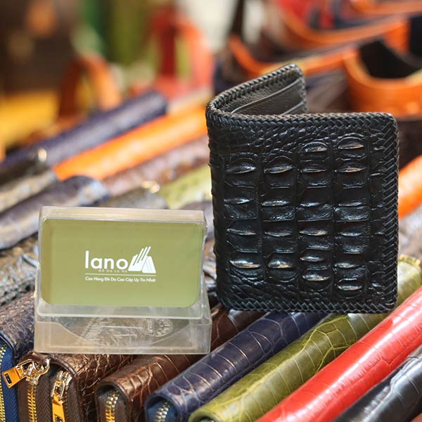 Vi cá sấu đứng đan viền 1 mặt nhỏ gọn tiện lợi VCSDDV03