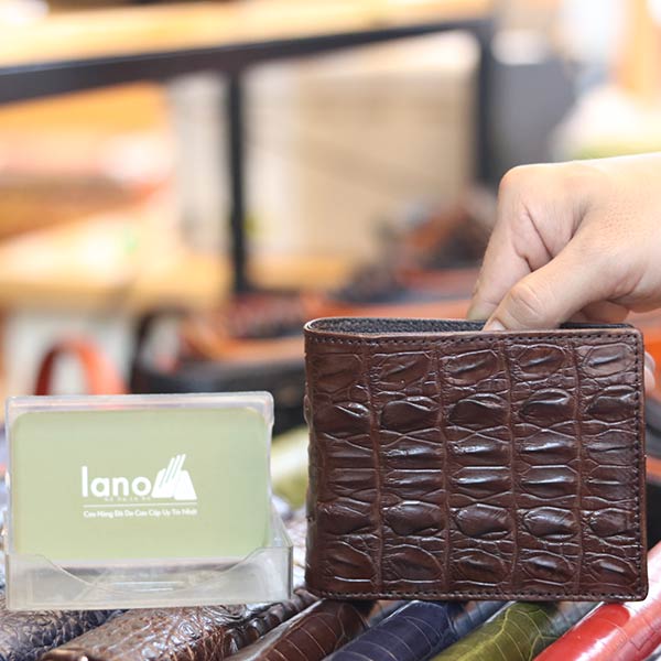 Ví cá sấu ngang gai đuôi 1 mặt hàng xuất khẩu VCSNGD11