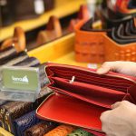 Ví cầm tay da cá sấu hàng xuất khẩu 1 khóa kèo lồi VCSCT09