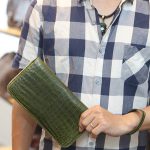 Ví cầm tay da cá sấu hàng xuất khẩu 1 khóa kèo lồi VCSCT09