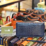 Ví cầm tay da cá sấu hàng xuất khẩu 1 khóa kèo lồi VCSCT09