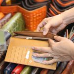 Ví da cá sấu cầm tay 2 gấp 1 mặt thời trang gọn nhẹ VCSCT08